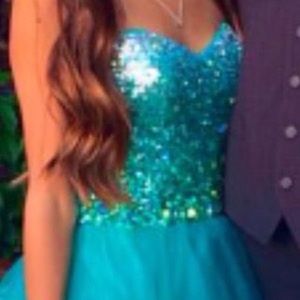 Junior prom strapless sequenced dress 👗